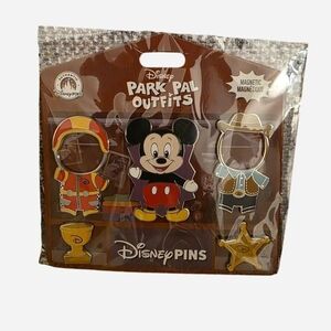 NEW Mickey Mouse Park Pal Outfits Magnetic Pins Original 3 Pins 2 Magnets Disney